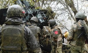 局势彻底失控？当着全世界的面，马克龙紧急对俄喊话：你每升级一步，北约就加压十倍！